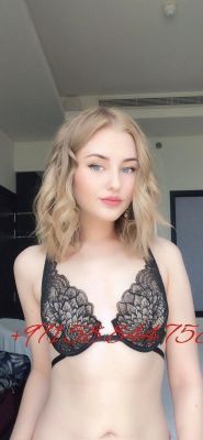 Lesbian escort in Beirut for a kinky date: +961797711668 