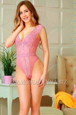 1 hour with low rate call girl Leora costs LBP 200