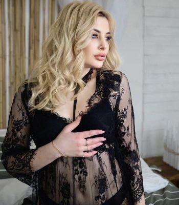 Airport escort Denise for quick sex