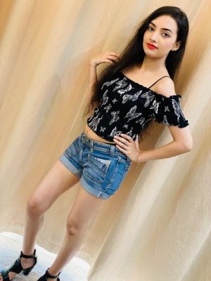 Sexy escort - independent Beirut girl Harriet, 66 kg, 169 cm 