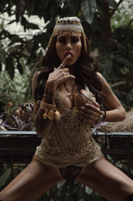 Call girl Kelly — photos and reviews