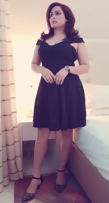 Petite escort Beirut (weight: 62 kg; height: 166 cm)