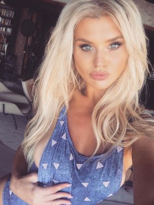 Anal escort : a Beirut girl Dara for butt sex, price from LBP 250