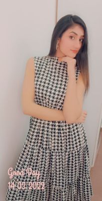 Enjoy sex massage in Beirut from Nicole