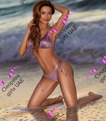 Isabelle is ready for dating lesbian ladies 24 7