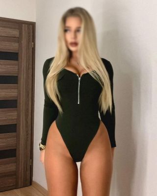 Look for escorts & babes? Book prostitute Nadia on sexobeirut.com