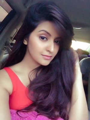 Cunnilingus from a lesbian prostitute Mimi