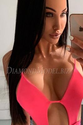 Sexy Raziya on the best escort site sexobeirut.com