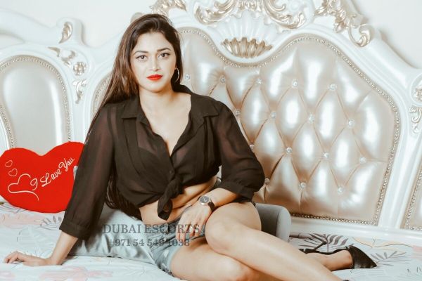 Tiffany invites for incall massage in Beirut