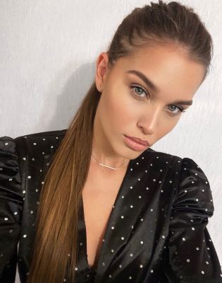 Romani girl (75 kg; 176 cm) wants sex