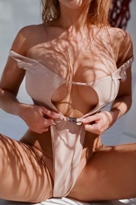 lebanon freelance girl, age: 26, weight: 58 kg, height: 164 cm