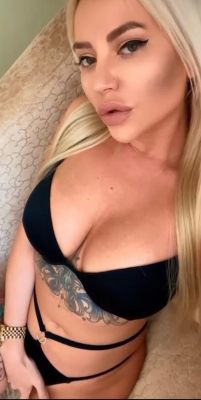 One of the hottest call girls Beirut has in store — sexy Connie, 164 cm, 59 kg