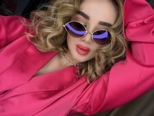 BDSM dating with mistress escort Daphne