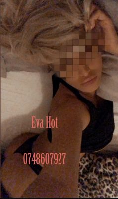 Book Sarah on Beirut escort guide sexobeirut.com