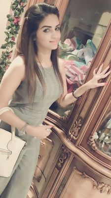 Cheap outcall escort Leonora will visit you in Beirut for sex