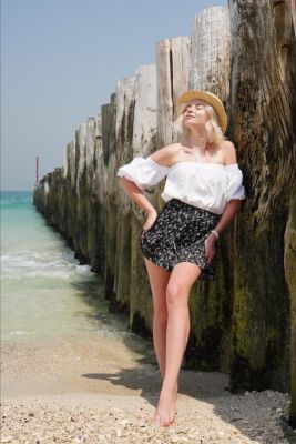 Latex woman Lana for BDSM dating