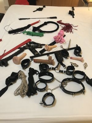 Sexy escort - independent Beirut girl Jackie, 63 kg, 167 cm 