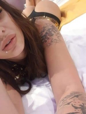 Kaelyn — prostitute for high class service in Beirut 