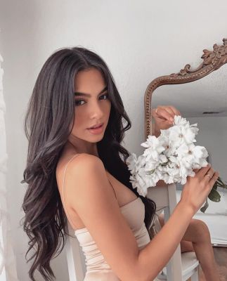 Female escort Alina for sex in Beirut 