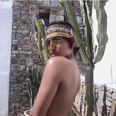 Yesenia — photos and reviews about the prostitute