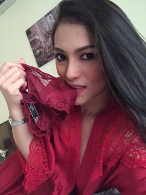 picture Demetria (independent)