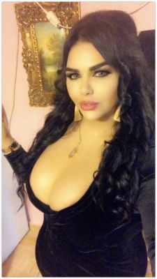 call girl Assal, Transsexual, from Beirut