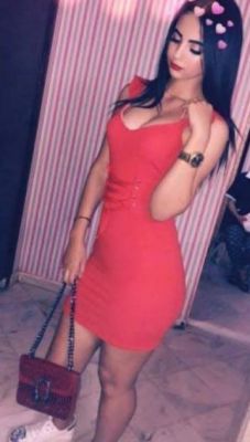 Enjoy BDSM massage from hot Warda in lebanon