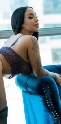 Book Inna on Beirut escort guide sexobeirut.com